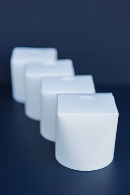 Beyaz wok teslim konteynerler