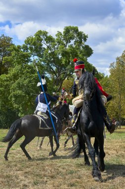 Slavkov u Brna, Çek Cumhuriyeti - 11 Ağustos 2018: Slavkov u Brna (Austerlitz)'tarihsel canlandırma. Rus ve Fransız ordusu arasındaki savaş tarihi üniformalı eskizlerden göster