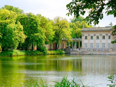 Sarayı Isle of. Kraliyet Łazienki. Łazienki Parkı, Varşova, Polonya.