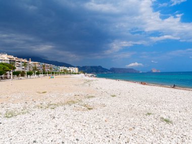Altea, deniz manzaralı güzel inci plaj. Costa Blanca' yı. İspanya.