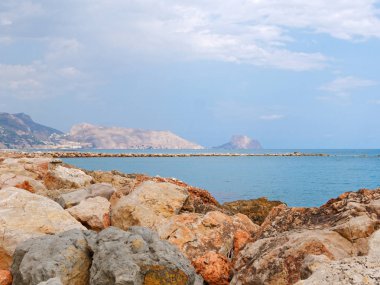 Altea, Costa Blanca'da güzel bir sahil şeridi. İspanya