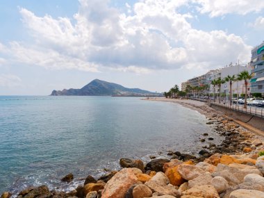 Altea, Costa Blanca'da güzel bir sahil şeridi. İspanya