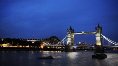 Kule Köprüsü, Londra'nın panoramik manzaralı