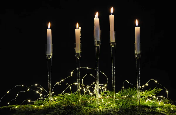 Nature Morte Natale Con Candele Sfondo Scuro — Foto Stock