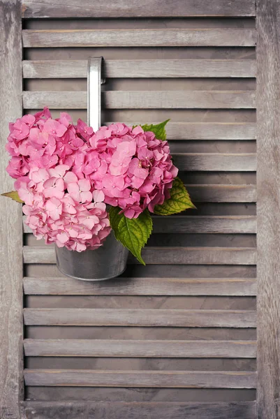 Rustic floral decoration — Stock Photo, Image