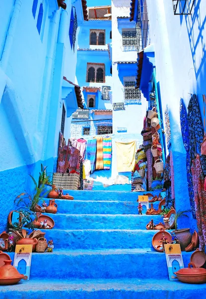Detalles arquitectónicos tradicionales marroquíes en Chefchaouen Marruecos, África. Chefchaouen ciudad azul en Marruecos . — Foto de Stock