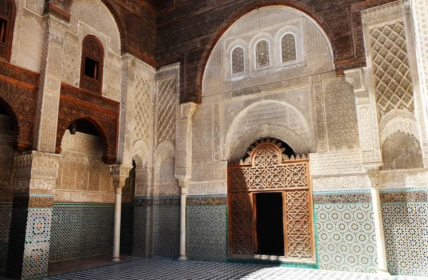 Detalle de la mezquita Hassan II en Casablanca, Marruecos. Exterior de la mezquita Hassan II, Casablanca, Marruecos —  Fotos de Stock