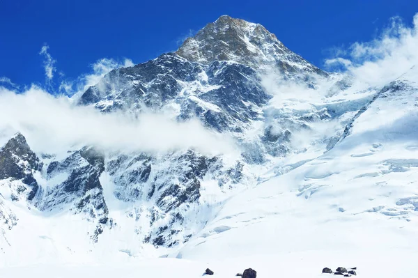Горный пик Эверест. Самая высокая гора в мире. Национальный парк, Непал . — стоковое фото