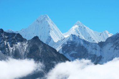 Himalayalar Everest Bölgesinde Ama Dablam, Nepal