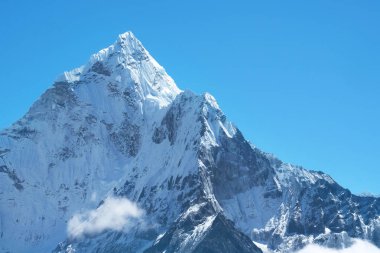 Himalayalar Everest Bölgesinde Ama Dablam, Nepal