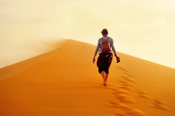 Zandduinen in de Sahara woestijn, Marokko — Stockfoto