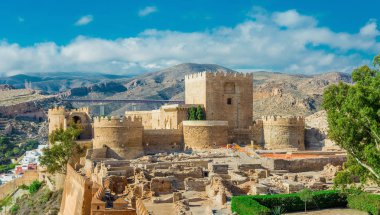Ortaçağ Kalesi Alcazaba Almeria