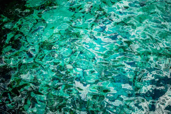 Deniz su arka planı temizle