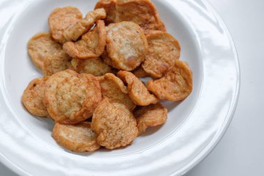 Kızarmış Vietnam jambonu ve sebze.