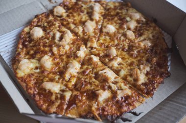 Pizza doku deseni arka plan. Pizza kutusu ile pizza teslimatı 