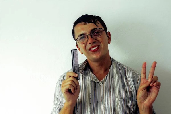 Nerd Guy Glasses Comb — Stock Photo, Image