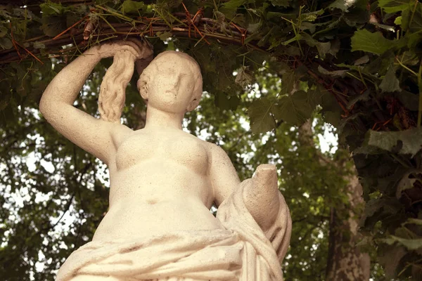 Brussels Belgium June 2018 Statues Naked Woman Park — Stock Photo, Image