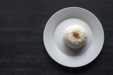 Beyaz plakalı beyaz pirinç