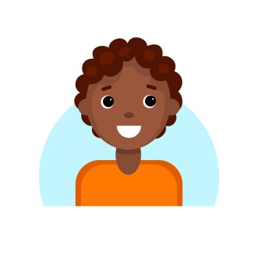Koyu tenli, gülümseyen bir çocuğun yüzü. Genç bir Afrikalı adamın karikatür portresi. Bir simge için Avatar karakteri, logo, el çizimi basit düz. Stok vektör illüstrasyonu beyaz üzerine izole edildi.