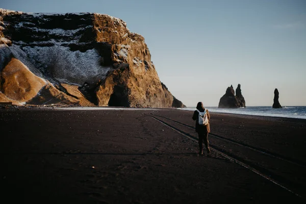 Playa Reinsfjara Islandia Atardecer — Foto de Stock