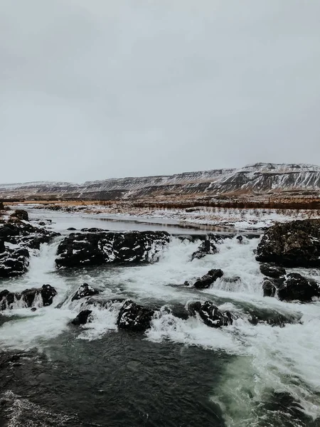 Une Cascade Avec Beaucoup Rochers Snaefellsnes Islande — Photo