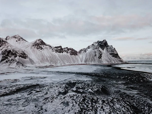 Stokksnes Islandia Środku Zimy Pokryte Śniegiem — Zdjęcie stockowe