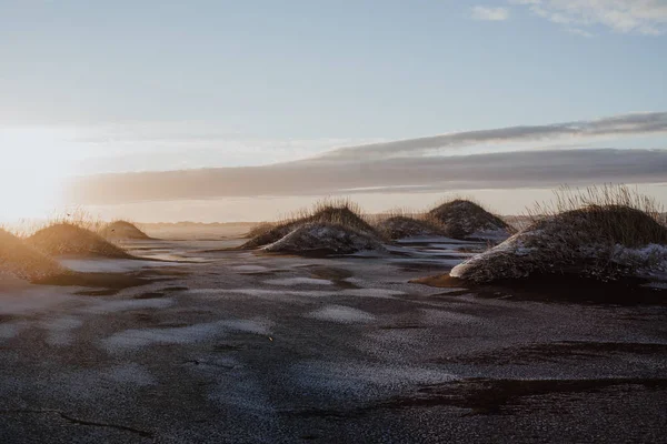 Закат Над Пляжем Стокенса Исландия — стоковое фото
