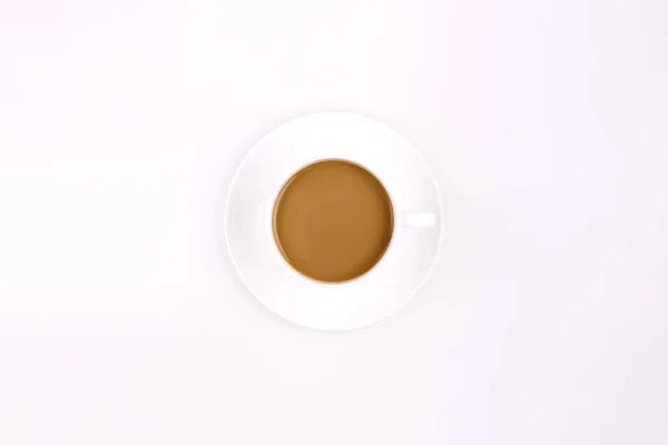 Kaffe Med Mjölk Mugg Med Tallrik Vit Bakgrund — Stockfoto