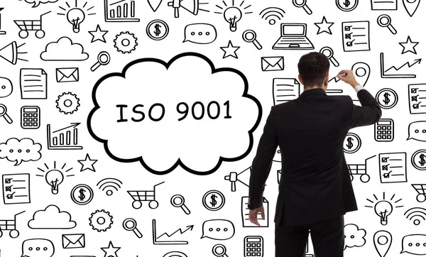 İş, teknoloji, internet ve ağ kavramı. Genç KBB