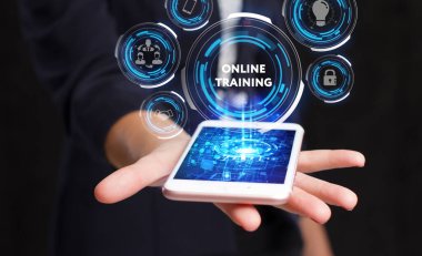 İş, Teknoloji, İnternet ve ağ konsepti. Genç işadamı geleceğin sanal ekranı üzerinde çalışıyor ve yazıyı görüyor.: 