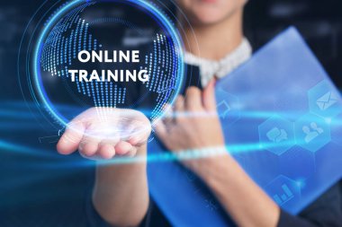 İş, Teknoloji, İnternet ve ağ konsepti. Genç işadamı geleceğin sanal ekranı üzerinde çalışıyor ve yazıyı görüyor.: 