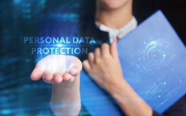 İş, Teknoloji, İnternet ve ağ konsepti. Genç işadamı geleceğin sanal ekranı üzerinde çalışıyor ve yazıyı görüyor.: 