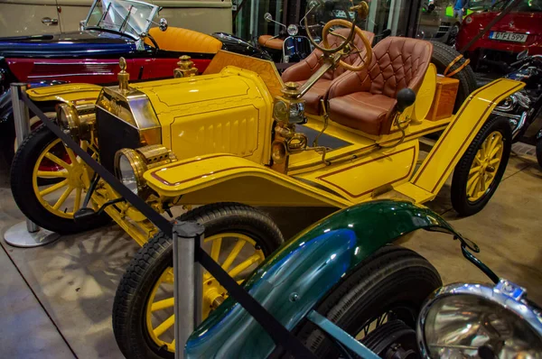 Incroyables Voitures Dans Musée Automobile Allemand — Photo