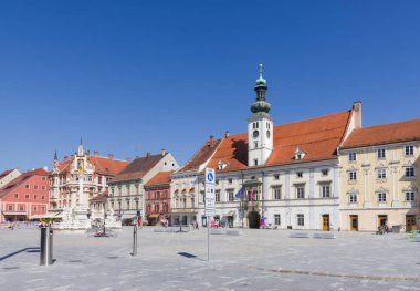 Maribor, Slovenya (22 Ağustos 2020) - Maribor 'un ana meydanı ve belediye binası
