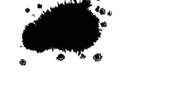 Beyaz kağıt mürekkep düşüş