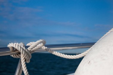 sainling tekne yakın çekim