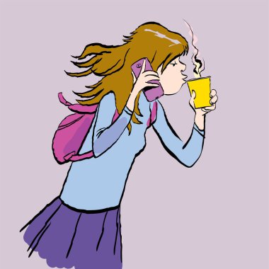 Genç tutan bir telefon ve bir fincan kahve. Bir telefonla konuşan ve bir kahve içme kız
