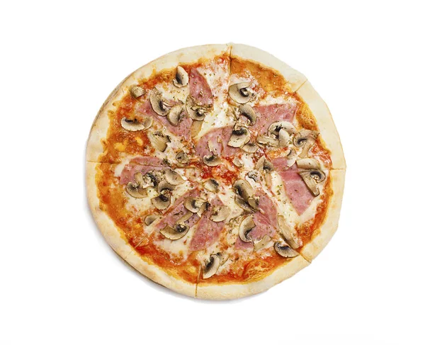 Taze İtalyan klasik orjinal biberli pizza beyaz arka planda izole edilmiş.