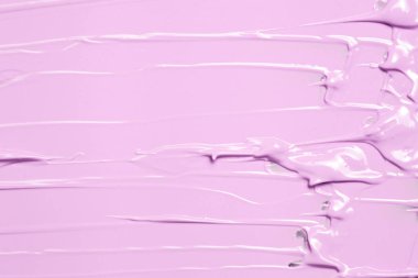 Pembe Ruj lekesi beyaz izole. Üst görünüm, düz yatıyordu.