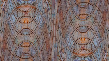 eski yıpranmış alçı duvar boya ile