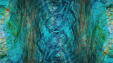 Eski boyanın dokusu ve alçı çatlakları arka planda.