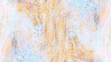 Eski boyanın dokusu ve alçı çatlakları arka planda.