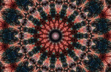 Eski boyanın dokusu ve alçı çatlakları arka planda.