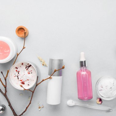 Kozmetik doğa cilt bakımı ve esans aromaterapi. Oorganic doğal güzellik ürünü. yukarı alay.