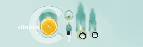 C vitamini ile serum, konsept tasarım. Güzellik terapisi, vücut bakımı. Düz yatıyordu.