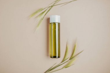 Doğal kozmetik, saç için serum, cilt bakımı Kavramı organik, doğal kozmetik. Düz yatıyordu, pastel