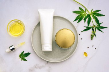 Kozmetik CBD yağı. Esrar yağlı kozmetik ürünleri, tentür düzlüğü