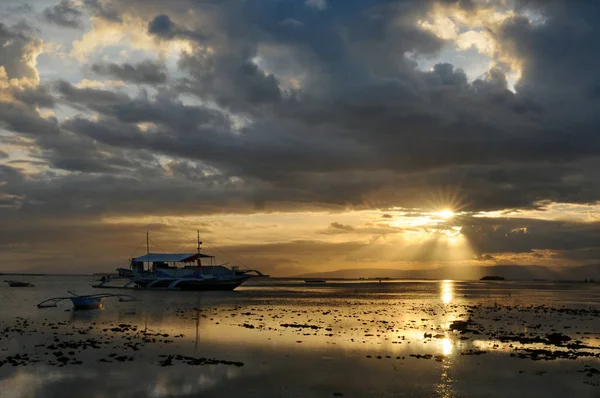 Pôr do sol em Panglao — Fotografia de Stock