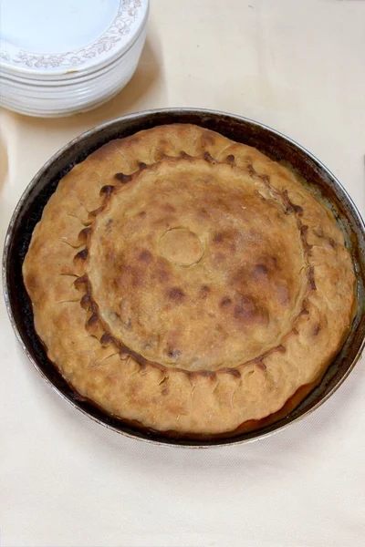Bakedand Ready Tatar Closed Meat Pie Belesh — Stockfoto