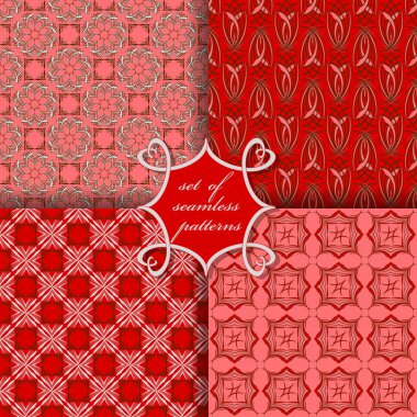 Dört Dikişsiz desen vektör seti. Dekoratif şeritli çiçekler, şekil. Duvar kağıtları, dolgu görüntüler, web sayfası, arka plan, yüzey için kullanılabilir